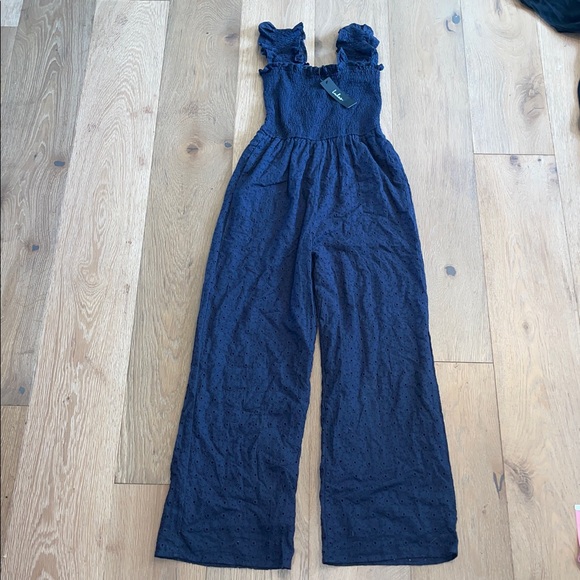 New lulus Easy Loving Navy Blue Eyelet Lace Wide-Leg Jumpsuit size small - Picture 6 of 6